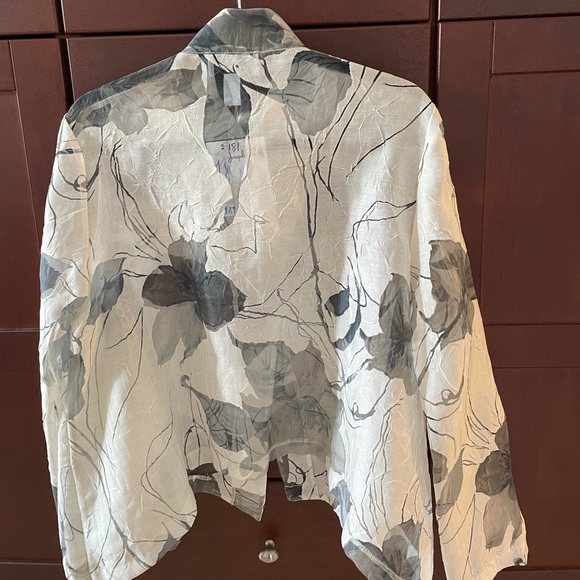 Joseph Ribkoff Top - Picture 3 of 5